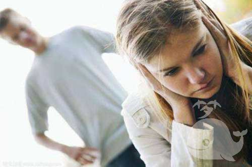 【梦见被老公打】