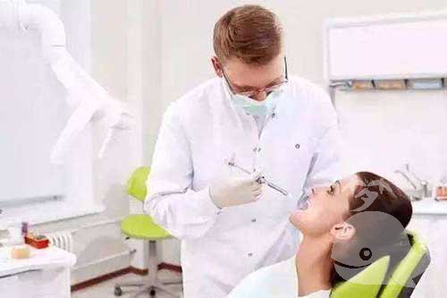 【梦见看牙医】