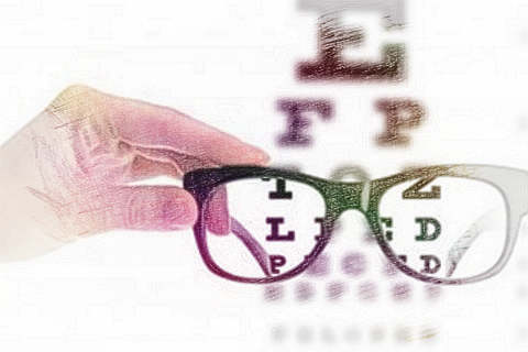 梦见自己近视　周公解梦之梦到自己近视