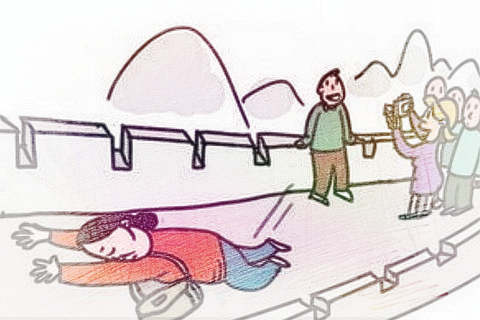 梦见朋友摔死了　周公解梦之梦到朋友摔死了