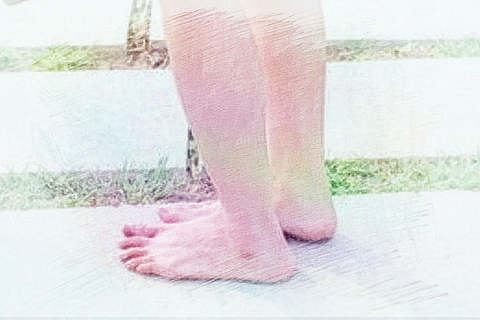 梦见自己光脚　周公解梦之梦到自己光脚