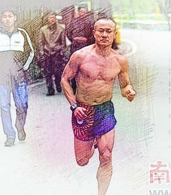 梦见光着上身　周公解梦之梦到光着上身