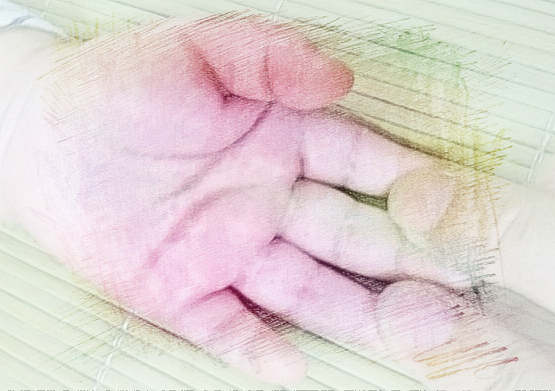 梦见手变红色　周公解梦之梦到手变红色