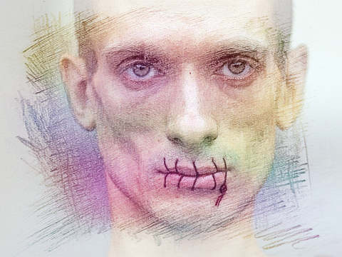 梦见封住嘴巴　周公解梦之梦到封住嘴巴