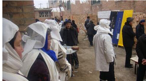 梦见与死人交谈