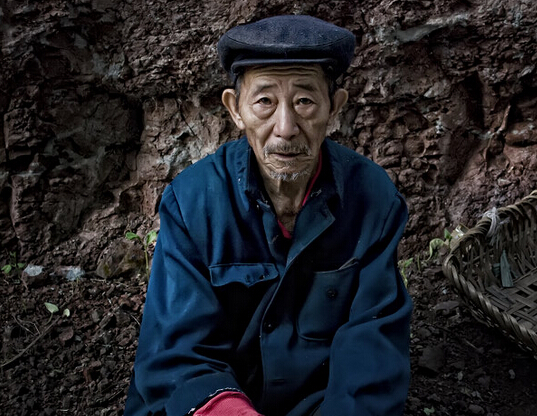 梦见父亲去世自己大哭