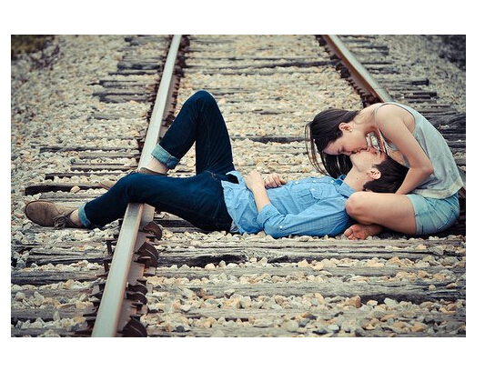 梦见和异性亲密