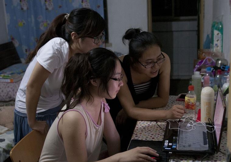 梦见和同学亲吻