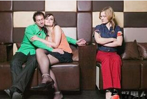 梦见别人勾引我老公