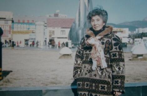 梦见过世的姐姐