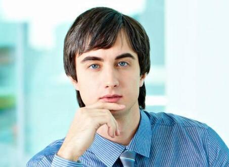 梦见被老板批评