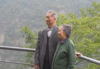 梦见爷爷的棺材