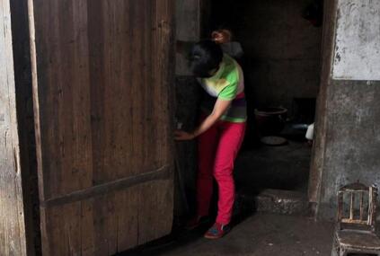 梦见父亲上吊死了