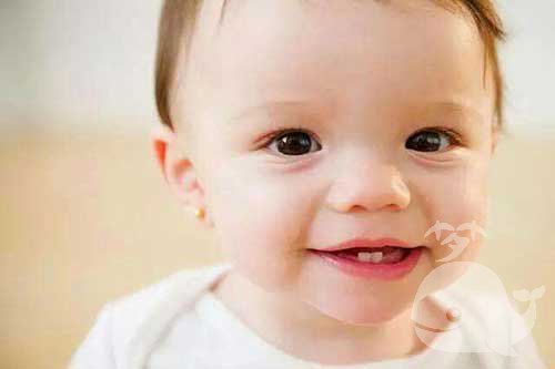 【梦见小孩长牙】