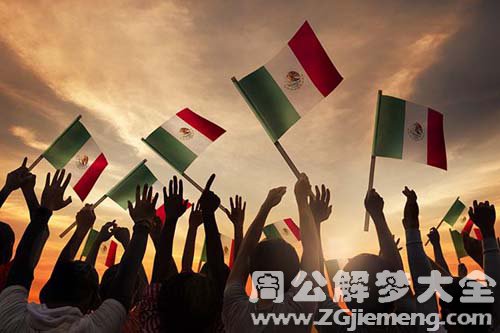 【梦见群众人群】